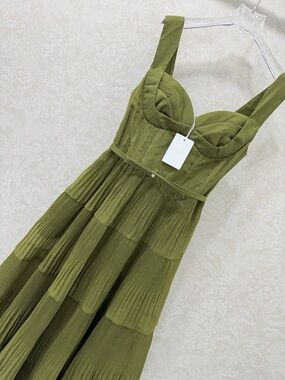 open lace back dress Pleated Midi Dress Green  blueandcream